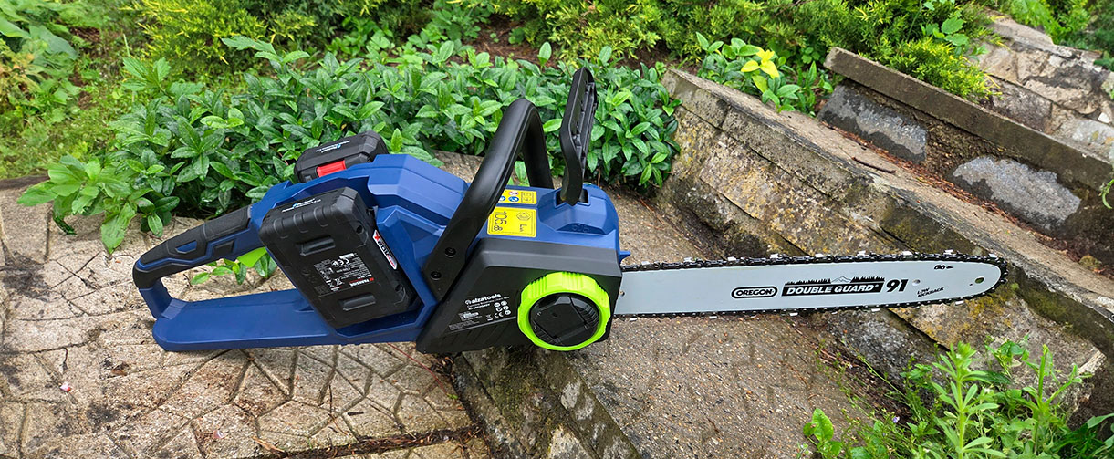 Recenze aku motorové pily z e-shopu Alza