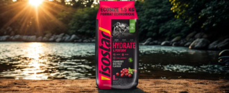 Isostar.cz - 15% SLEVA NA ISOSTAR HYDRATE & PERFORM 1,5KG BRUSINKA