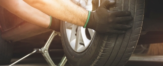 Pneumatiky.cz - Sleva 500 Kč při nákupu sady pneu Goodyear 17"+ celoroční nebo zimní pneu